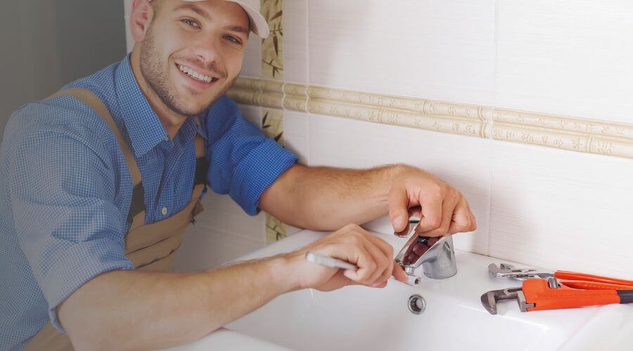 Professional sink repair in Berwick, IA